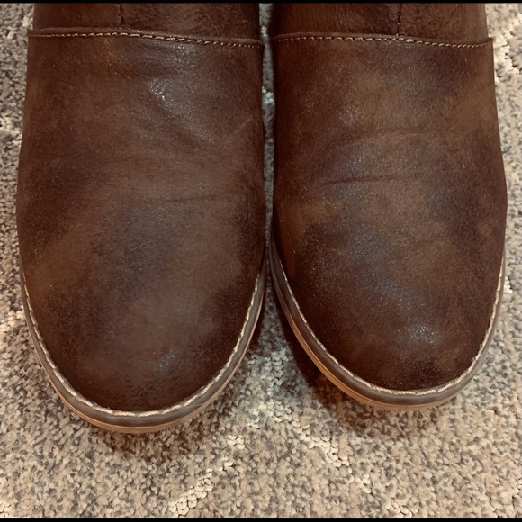 Booties - Picture 4 of 6